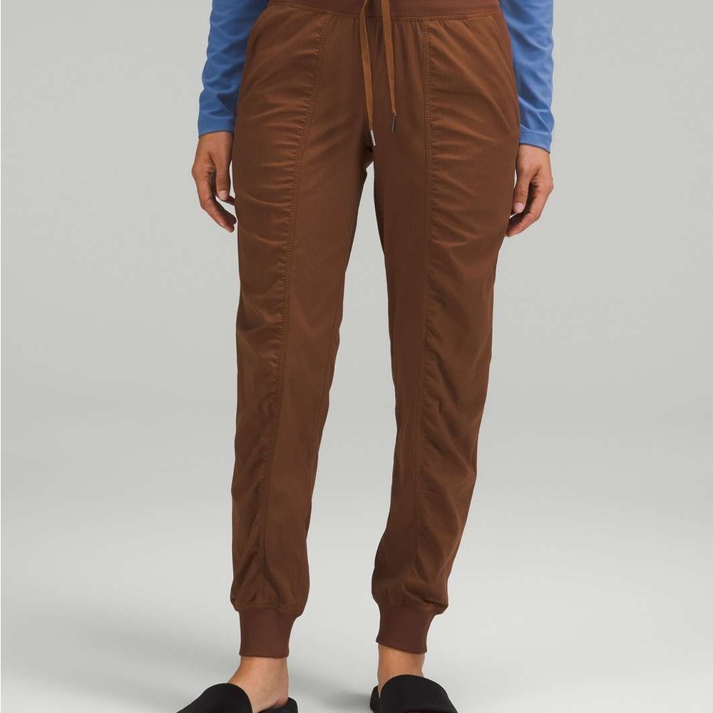 Lululemon Brown Women's Jogger Pants Size 4